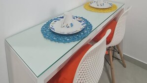 Apartemen Keluarga, pemandangan kolam renang | Area keluarga