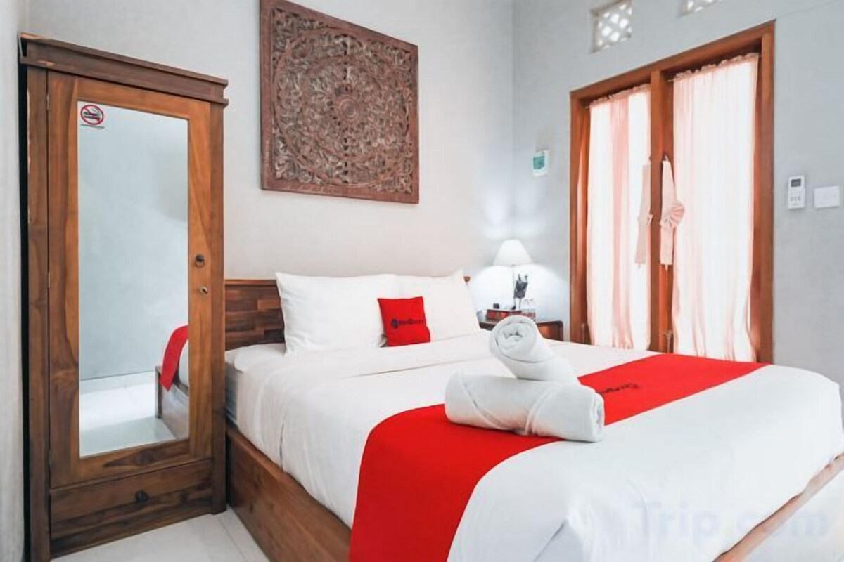 Reddoorz Room
