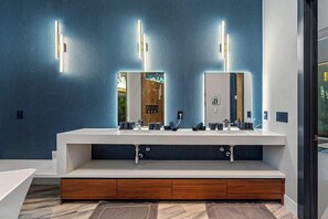 Ducha, secador de pelo