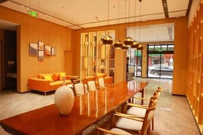 Lobby lounge - Aegean • Cultural Tourism Hotel (Zitong)