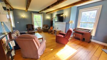 智能電視、壁爐