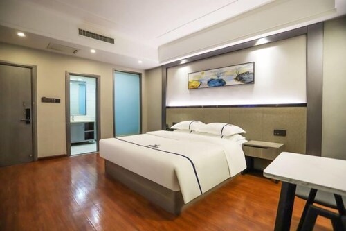 Manzhou Hotel (Yongshun Yinhe Branch)