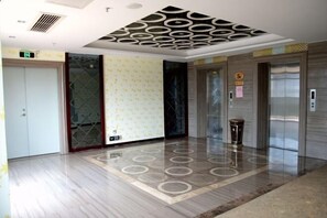 Interior - Sihai Hotel (Yunfu)