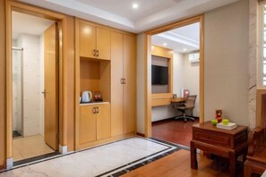 Unclassified image, 5 of 22, button - Companion Departure Hotel (Guangzhou)