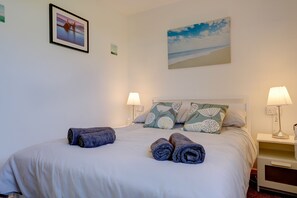 2 quartos, ferros/tábuas de passar roupa, Wi-Fi de cortesia