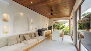 Villa, 1 habitación, para no fumadores, alberca privada | Cocina privada | Refrigerador, microondas y utensilios de cocina
