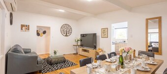 Peaceful 3Beds Affordable Home near BNE Airport