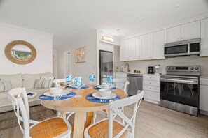 Fridge, microwave, oven, stovetop - Pet Friendly! Updated Waterfront Condo ~ Pool, Walk to Beach, FREE Activities & Parking ~ 22 Bayside (Clearwater)