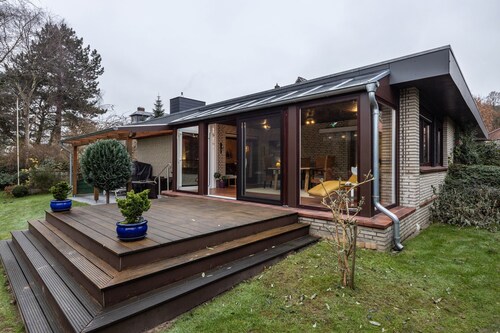 Ferienhaus 'Ferienhaus Timm' mit privater Terrasse, Gemeinschaftsgarten und Wi-Fi