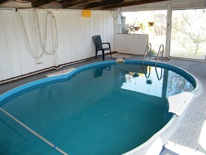 Pool - Bungalow 'Ferienbungalow Meerjungfrau' with Private Terrace and Wi-Fi (Ueckermünde)