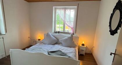 Apartment 'Ferienwohnung Modelshauser Mühle' with Wi-Fi