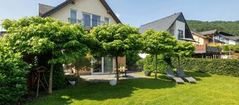 Apartment Gretel with Private Garden and Wi-Fi