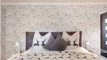 1 室のベッドルーム、WiFi (無料)、ベッドシーツ