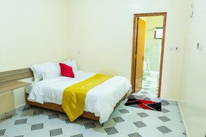Standard Double Room, City View | Desk, free WiFi - Mang Hotel Nairobi (Nairobi)