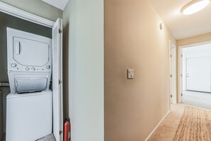 House, 5 Bedrooms | Interior - Mill Valley Treehouse 5 Bedroom Home by RedAwning (Mill Valley)