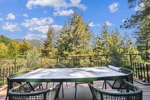 House, 5 Bedrooms | Outdoor dining - Mill Valley Treehouse 5 Bedroom Home by RedAwning (Mill Valley)