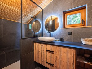 Shower, hair dryer - Sublime, fully-equipped chalet for 8 (Morillon)