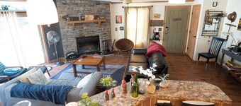 3BD vacation paradise on serene 55 acre lake