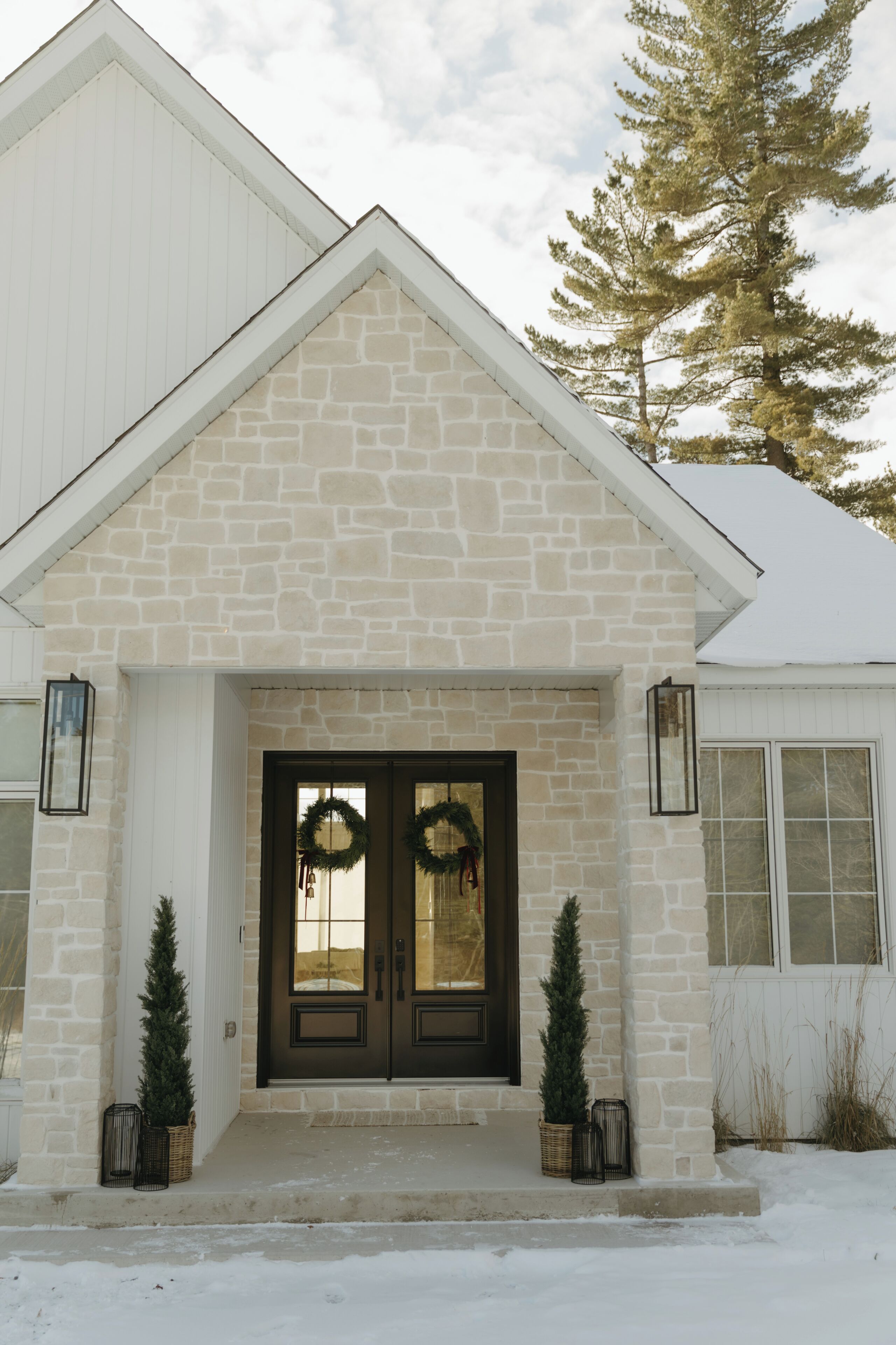 تفاصيل الفندق من الخارج