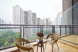 Room - Hotel & Davos (Chongqing Ranjiaba Light Rail Station) (Chongqing)