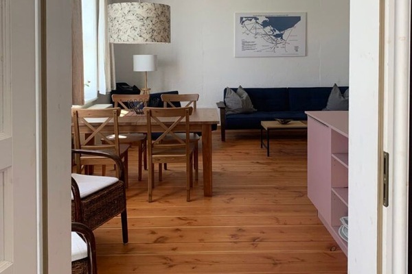Blick ins Wohnzimmer