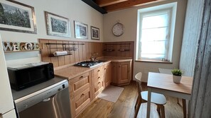 Private kitchen - Entire and new apartment for VINITALY 2025 (Negrar di Valpolicella)