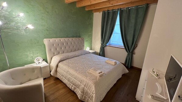 1 bedroom, iron/ironing board, bed sheets - Entire and new apartment for VINITALY 2025 (Negrar di Valpolicella)