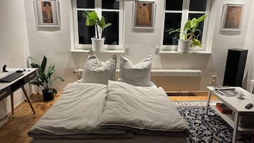 1 Schlafzimmer, Schreibtisch, Bügeleisen/Bügelbrett, kostenloses WLAN