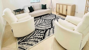 Ferienhaus, 4 Schlafzimmer, Terrasse | Zimmerausstattung