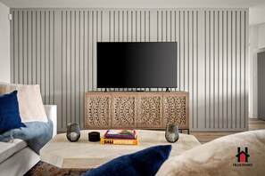Smart TV, offices