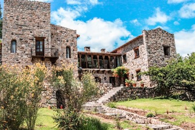 Castillo de Piedra Hotel Boutique