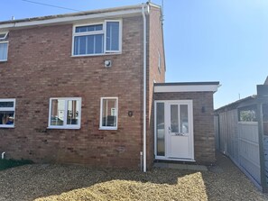 Exterior - Newly Renovated 3 bed House Near Beach in Heacham (King's Lynn)