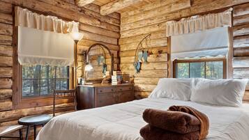 3 bedrooms, free WiFi, bed sheets