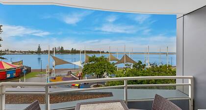 The Entrance Waterfront Apartment 111