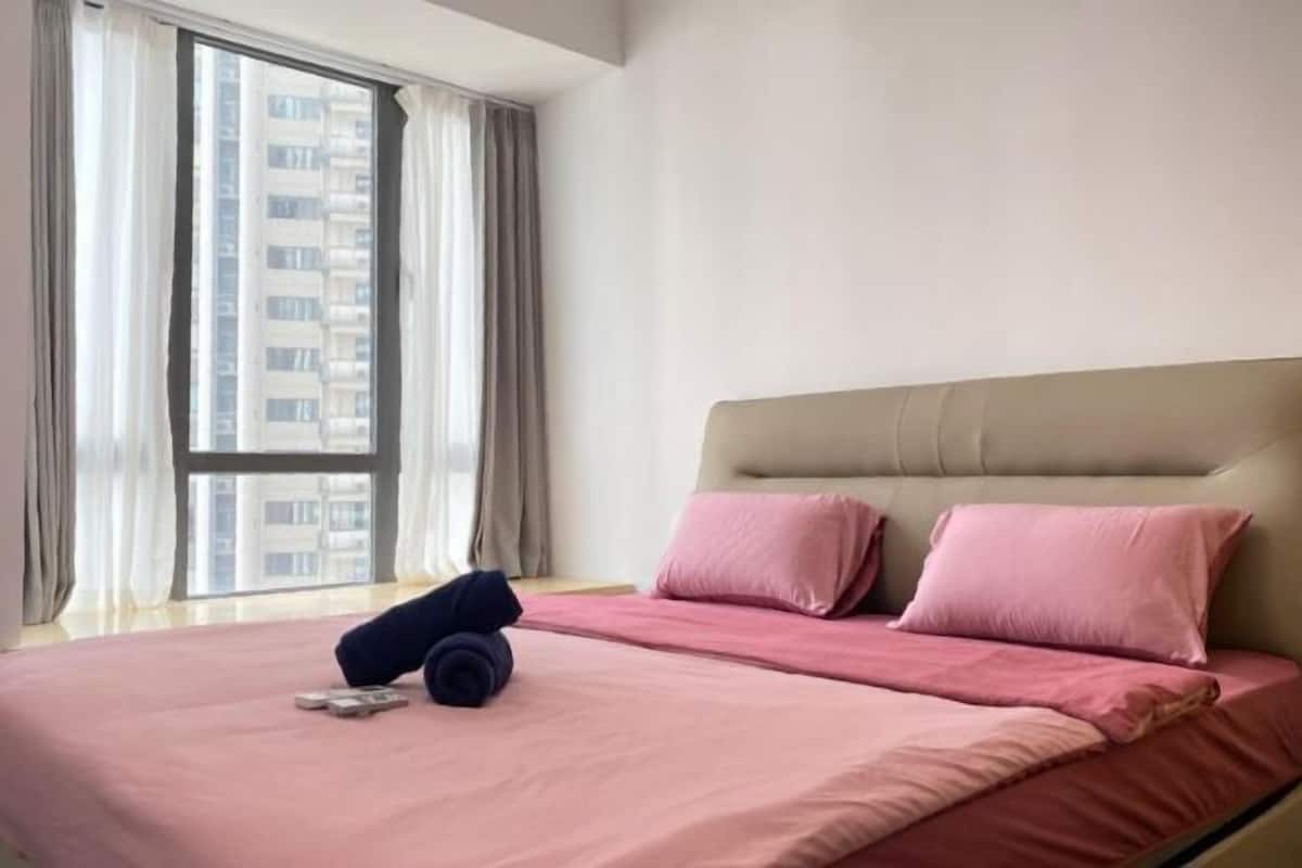 Wi-Fi de cortesia, roupa de cama