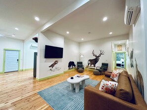 Interior - Findley Butte is part of the Litch Hotel: fully equipped,Luxury vacation rental condos (Enterprise)