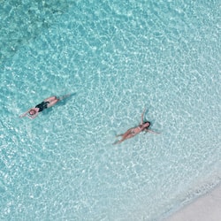 Spiaggia privata nelle vicinanze, sabbia bianca, ombrelloni