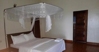 Albert Grand Palace - Masindi - Family Room