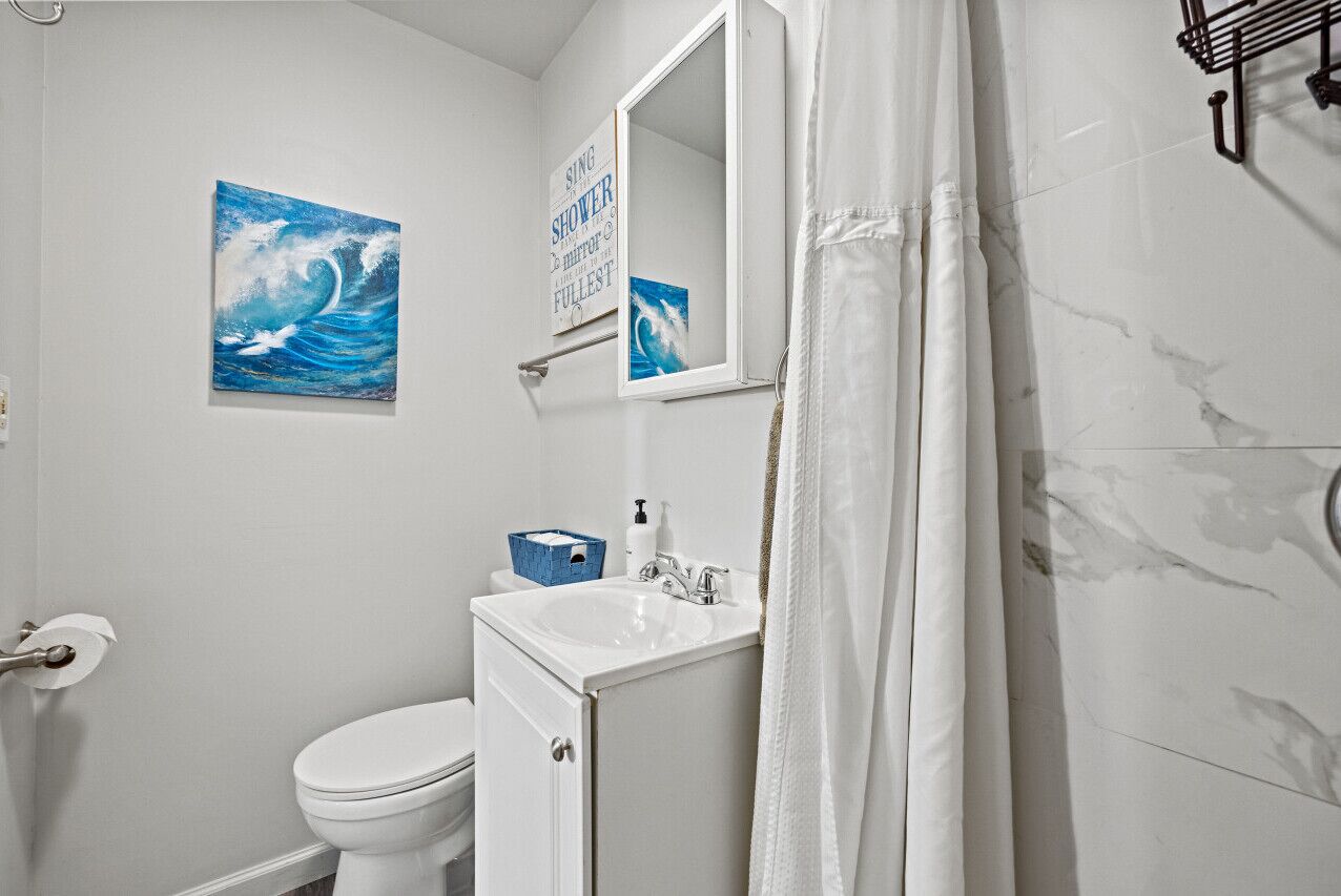 Secador de pelo y toallas