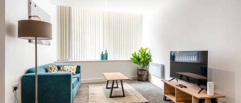 Televisión, oficina