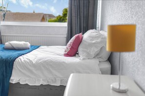3 bedrooms, iron/ironing board, travel crib, free WiFi