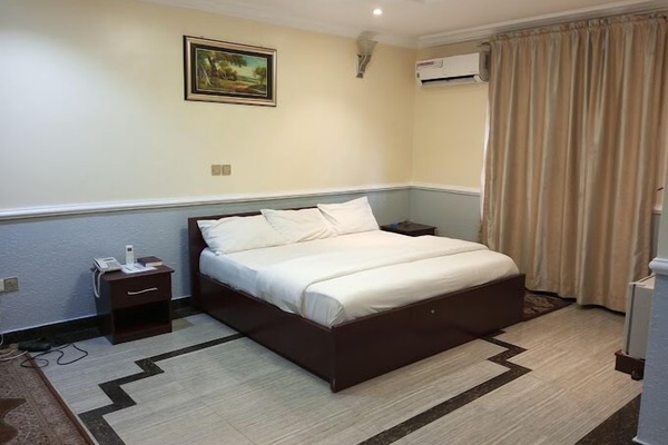 Comfort Room, Balcony, City View | Desk, laptop workspace, WiFi (free)