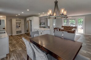 Interior - Serenity On Rice Lake (Brainerd)