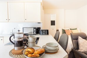 1 makuuhuone, silitysrauta/-lauta, Wi-Fi, vuodevaatteet