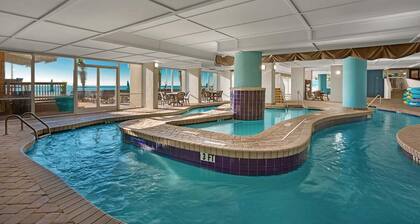 Wave's Edge: Four Bdrm Oceanfront Condo 17th Floor