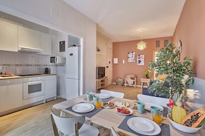Private kitchen - BBarcelona Clot Apartments (Barcelona)