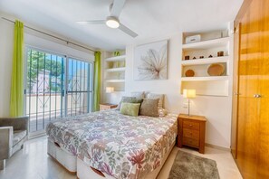 3 slaapkamers, een kluis op de kamer, een strijkplank/strijkijzer