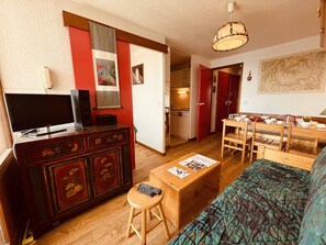 TV - Vallandry - Cozy 2-Room Apt, 5 Pax, Direct Slope Access (Peisey-Vallandry)