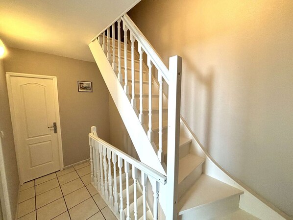 Interior - Renovated house, 2 bedrooms, air-con, parking, pets allowed, Port-la-Nouvelle (Port-la-Nouvelle)