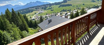 Spacious Duplex with Balcony in Les Saisies, 4 Bedrooms, Sleeps 8, Includes Garage